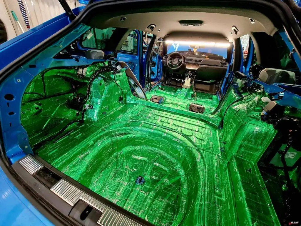 Alubutyl Sound Deadening & Heat Insulation Mat - Self-Adhesive, Silver, For Cars (VW, Audi, BMW)