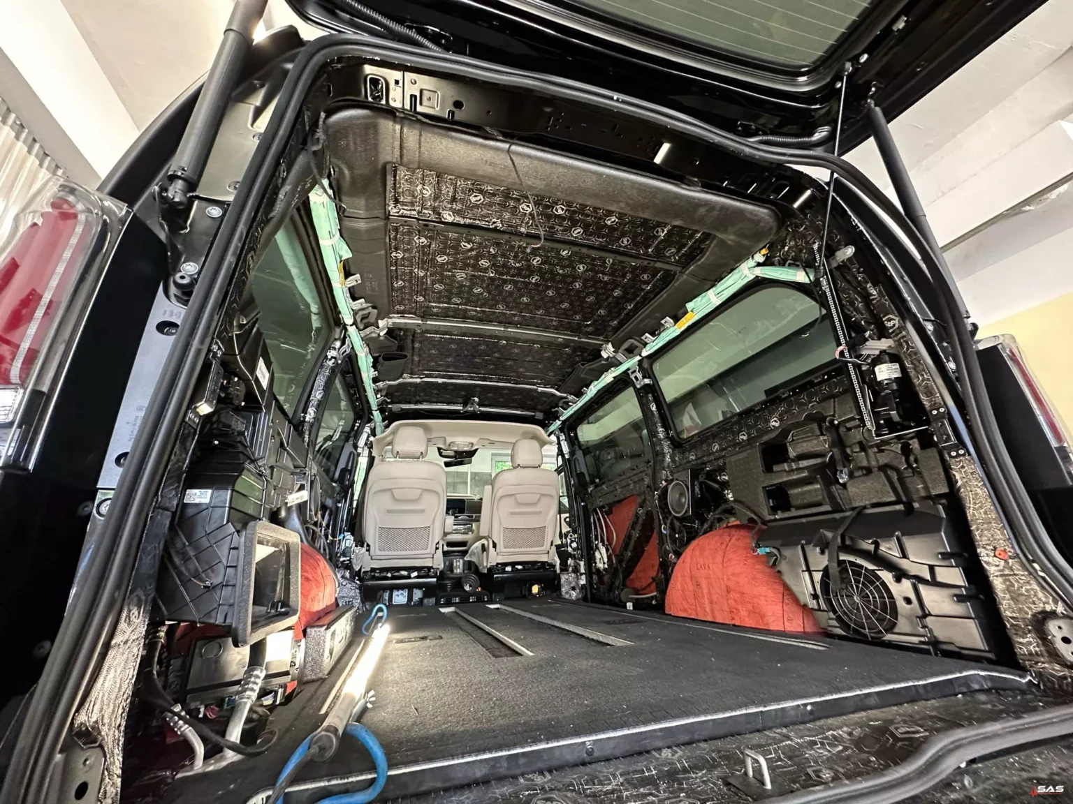 Mercedes V-klasa car audio