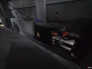 Montaż wzmacniacza i subwoofera Car Audio Lublin - Sound Audio System