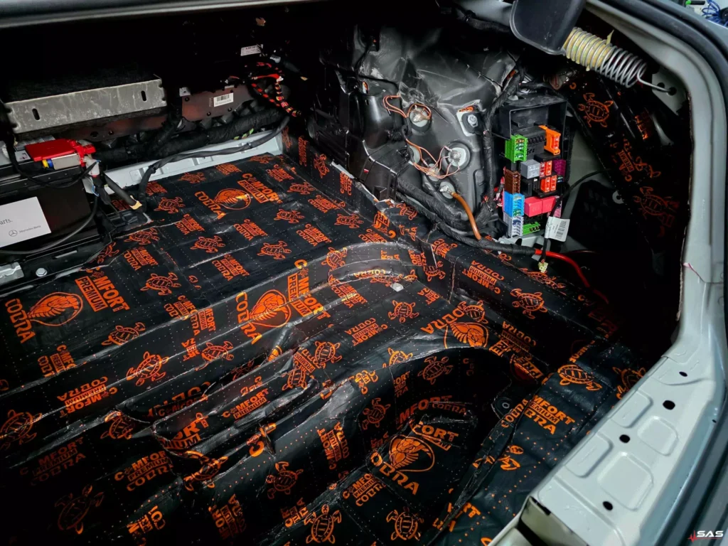 Mercedes S-Class W222 trunk soundproofing right side Comfort Mat Cobra