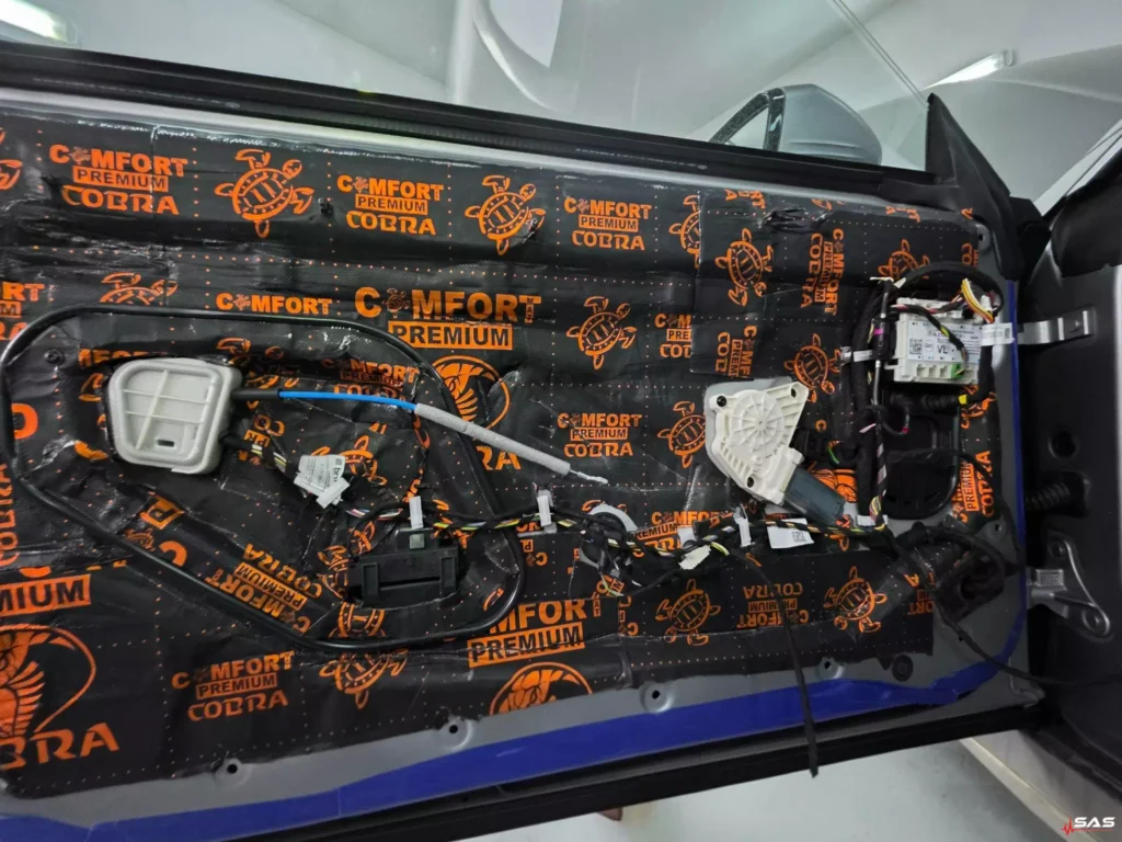 Mercedes S-Class W222 door soundproofing Comfort Mat second layer