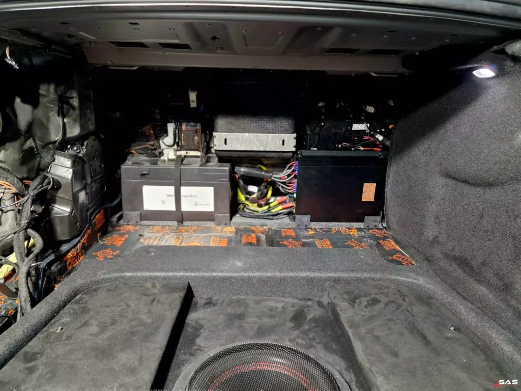 Mercedes S-Class W222 ESB Audio subwoofer installed in spare wheel well