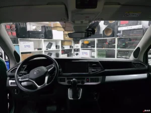 VW Multivan T6.1 – efekt końcowy car audio we wnętrzu | Sound Audio System Lublin