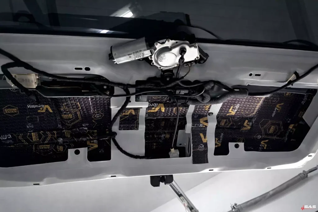 Wygłuszenie bagażnika Volkswagen Passat B5