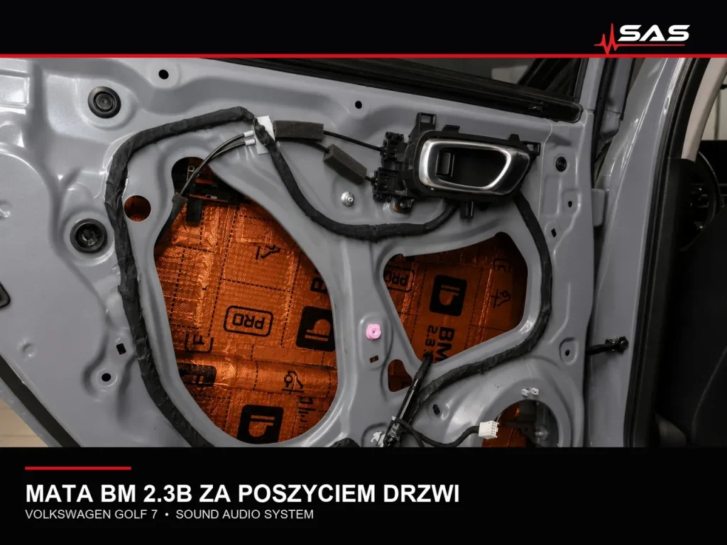 Mata BM 2.3B za poszyciem drzwi Volkswagena Golf 7